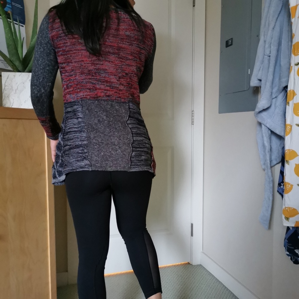 Sweater - Picture 3 of 4